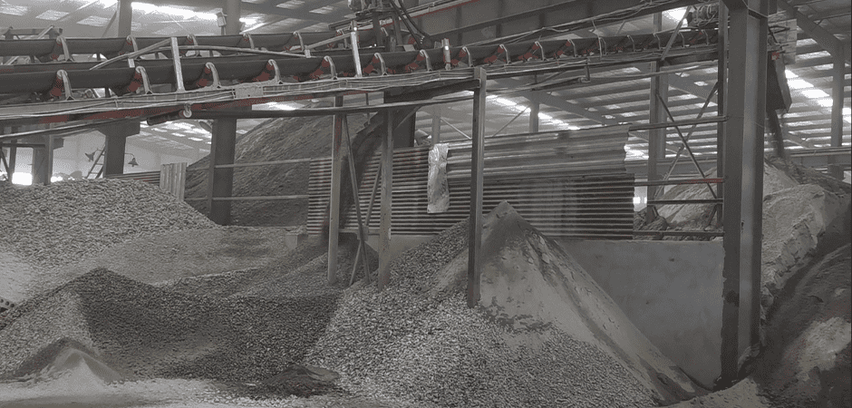 時(shí)產(chǎn)100噸河卵石制砂湖北襄陽客戶現(xiàn)場